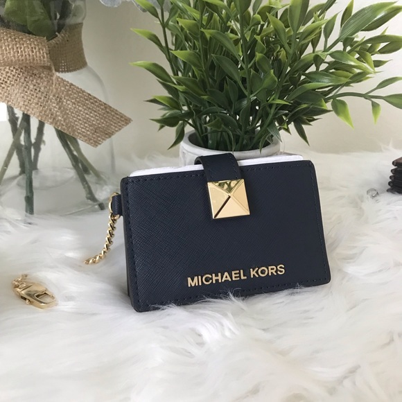 Sale ❗️Michael Kors karla navy card case - Picture 2 of 4